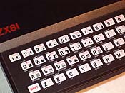 versus009-keysmin.jpg (18309 bytes)